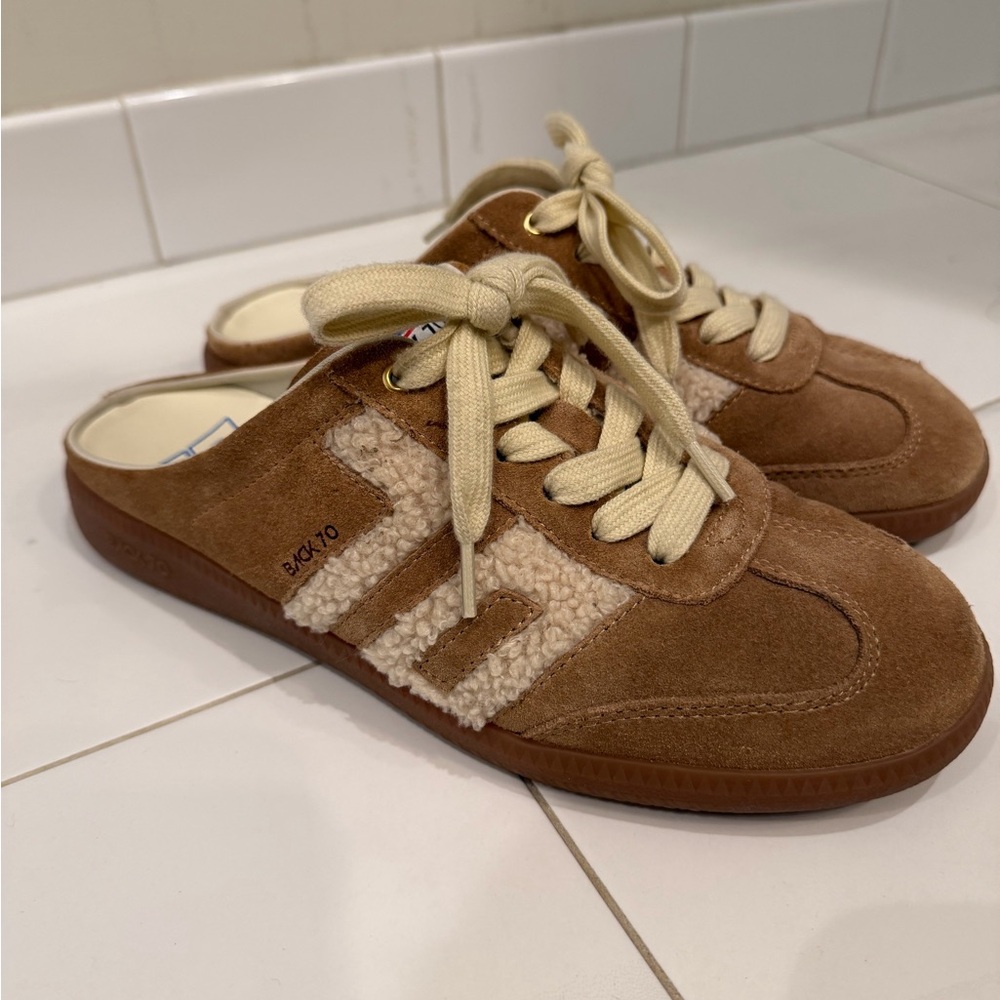 Back 70 Easter Mule Sneakers Size 39 - image 3